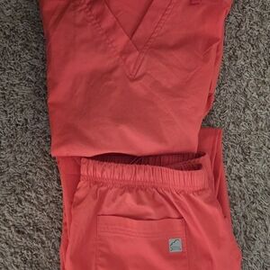 Uniform Advantage Butter Soft Scrub Set - Size Small/Pants Small-Tall